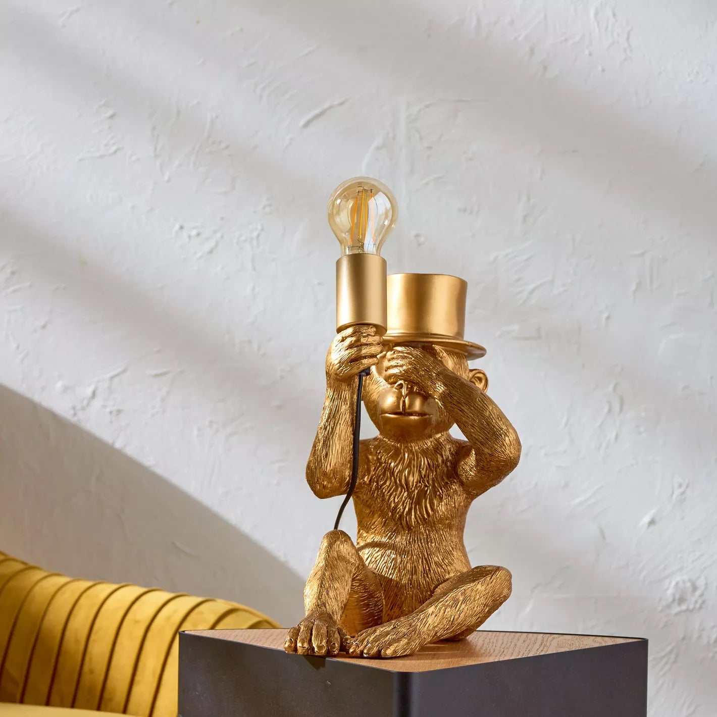 Luxury Golden Monkey Table Lamp – Quirky Vintage Accent Light for Stylish Decor