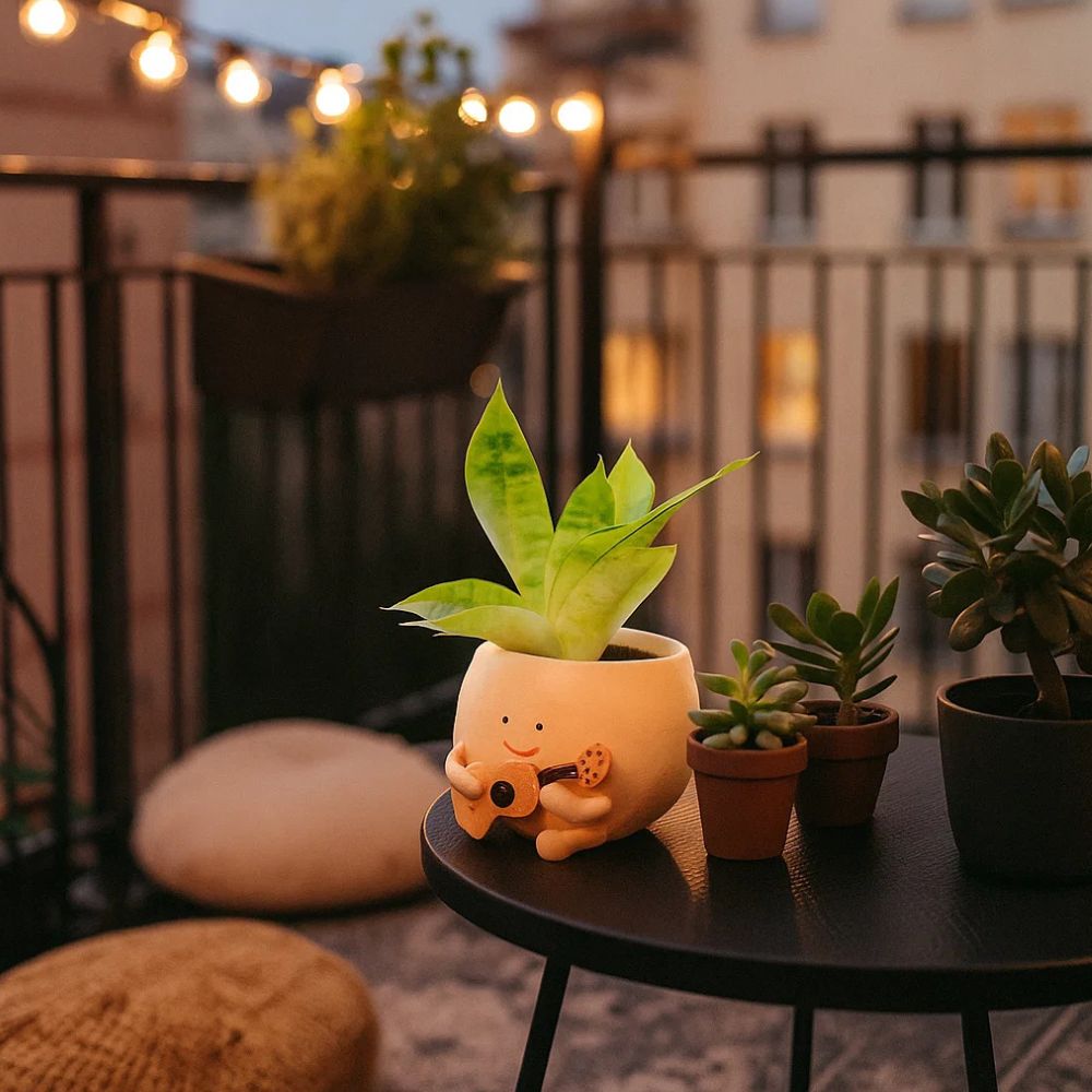 Charming Jazzy Guitar Planter For Indoor Plants and Desk Decor