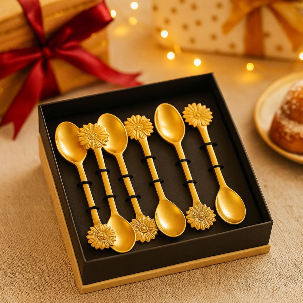 Classic Brass Cutlery Set With Floral Handles - Set of 6