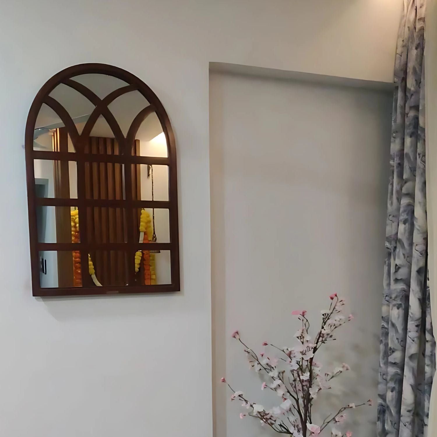 Arched Wooden Wall Mirror - Classic Decorative Accent For Home Interiors