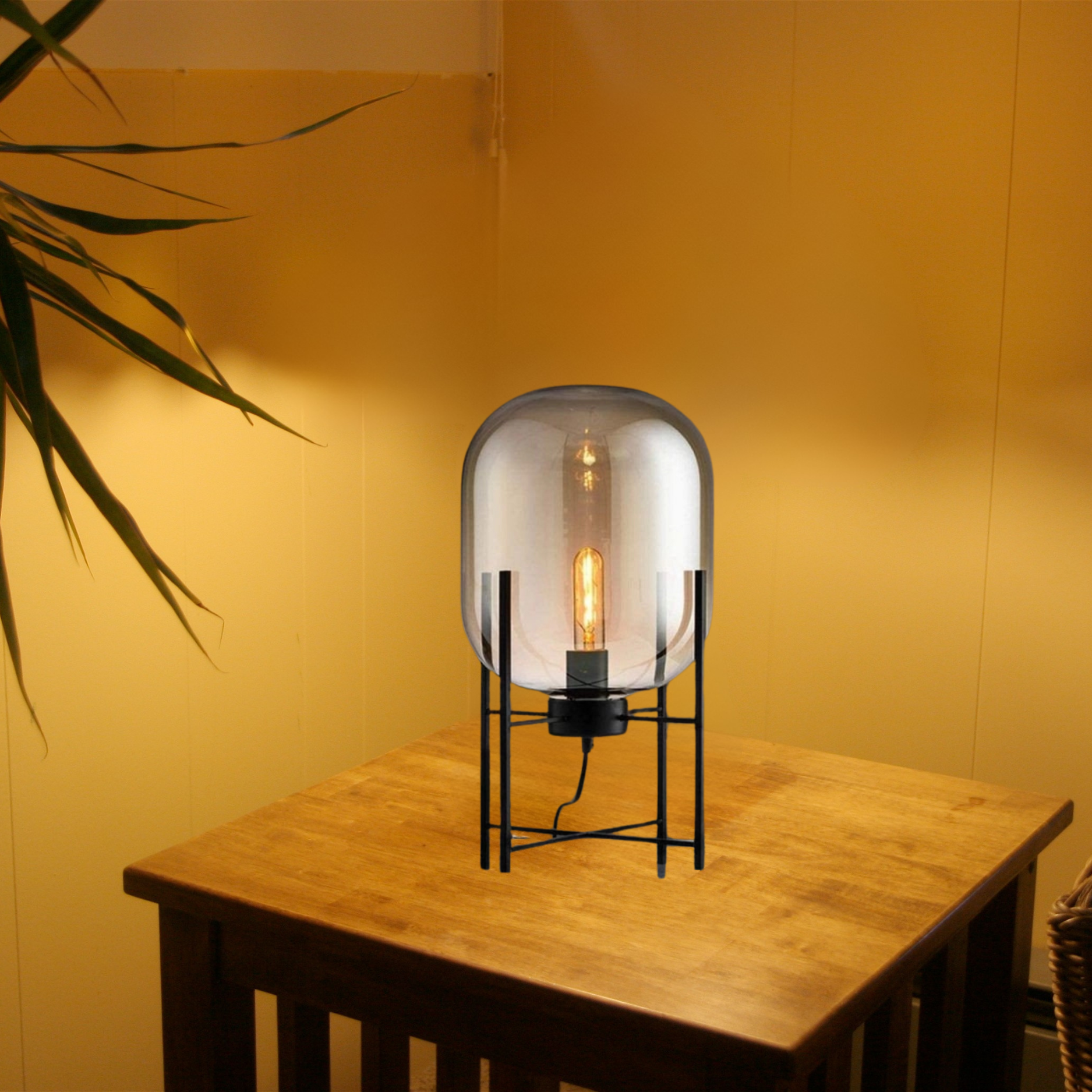 Modern Industrial Table Lamp – Ideal for bedrooms, living rooms, or office desks | Model 611B