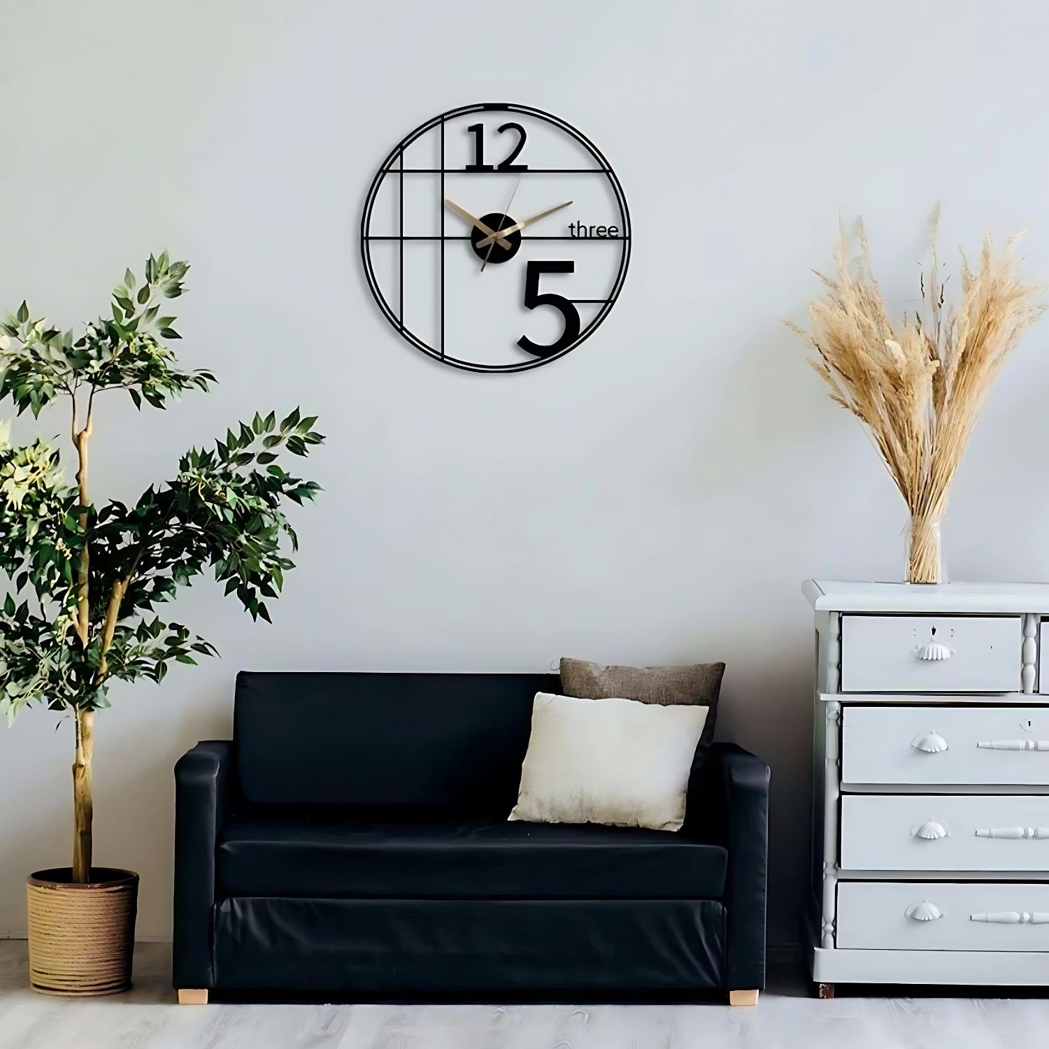 Simple Round Wall Clock Blending Timeless Minimalism
