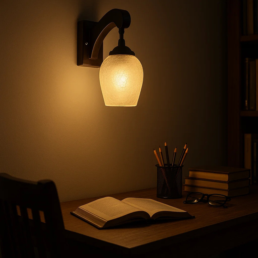 Vintage Glass Wall Light with Textured Shade – Classic Decorative Sconce for Home & Hallway