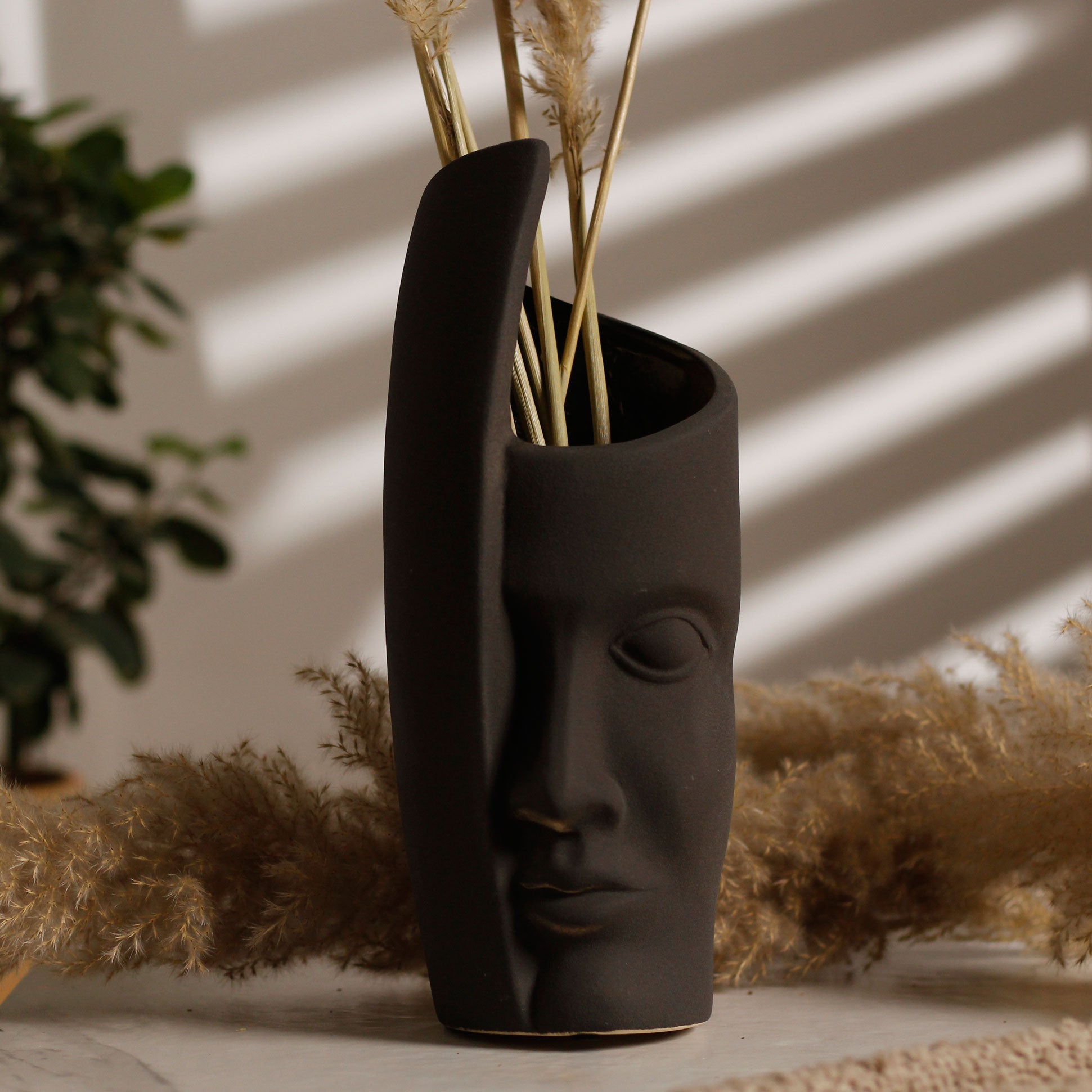 Half-Face Abstract Metal Vases – Artistic Table Decor in Black, Terracotta & Ivory Finishes