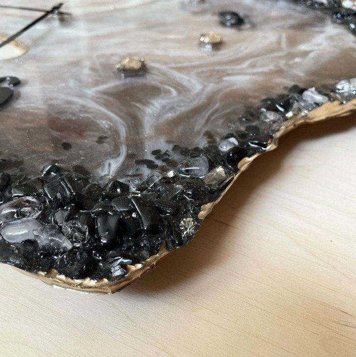 Artistic Epoxy Resin Wall Clock – Silver, Gold, Brwon & Black Design - Nestern