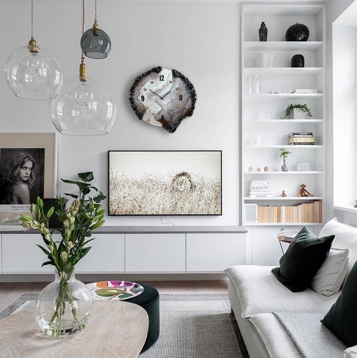 Artistic Epoxy Resin Wall Clock – Silver, Gold, Brwon & Black Design - Nestern