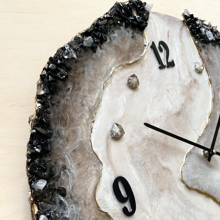 Artistic Epoxy Resin Wall Clock – Silver, Gold, Brwon & Black Design - Nestern