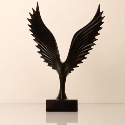 Eagle Wings showpiece - Nestern