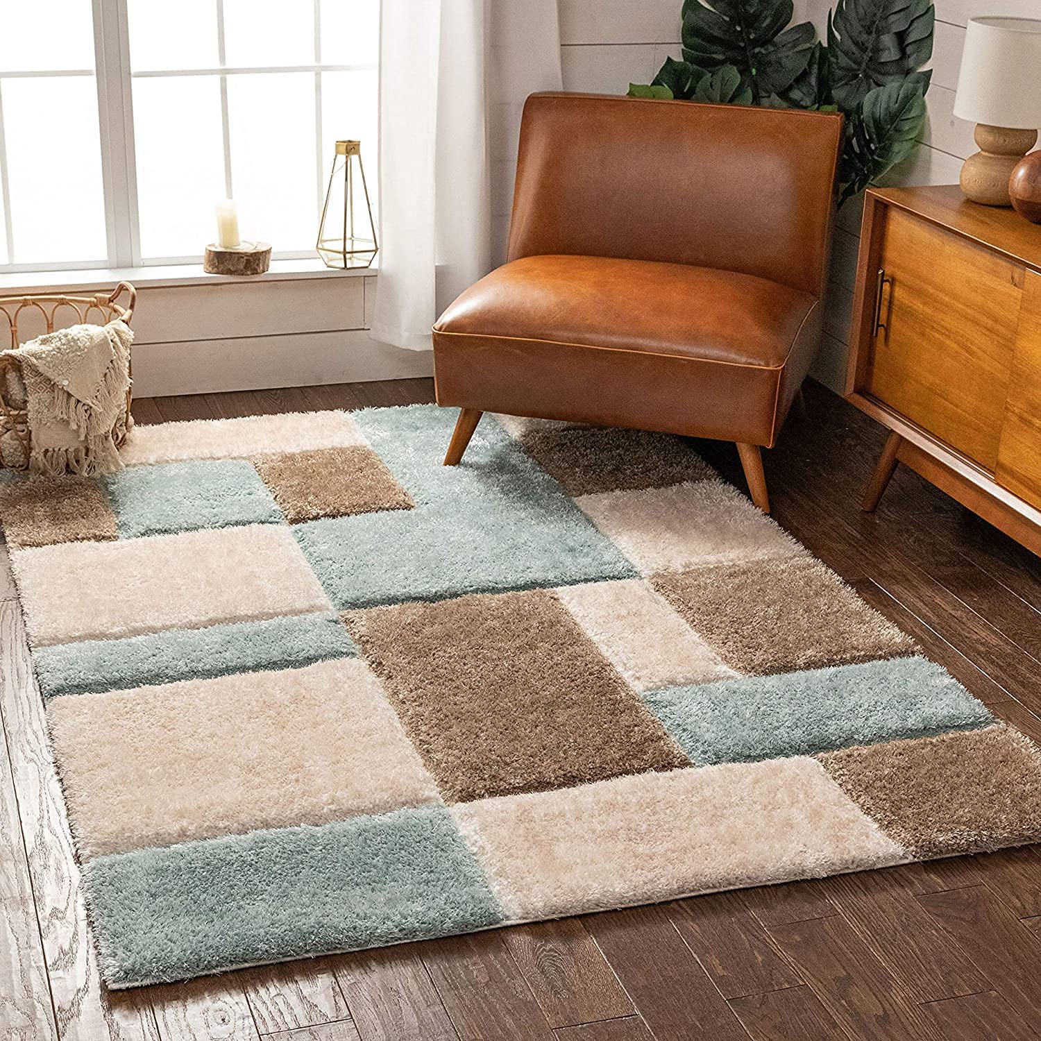 Earthy Elegance Checkered Rug - Nestern