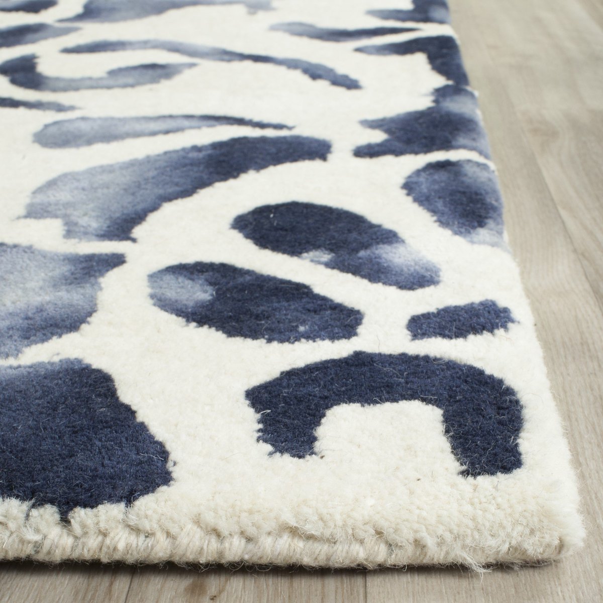 Elegant Blue Floral Medallion Wool Area Rug - Custom Sizes Available - Switzerland Wool Collections - Nestern