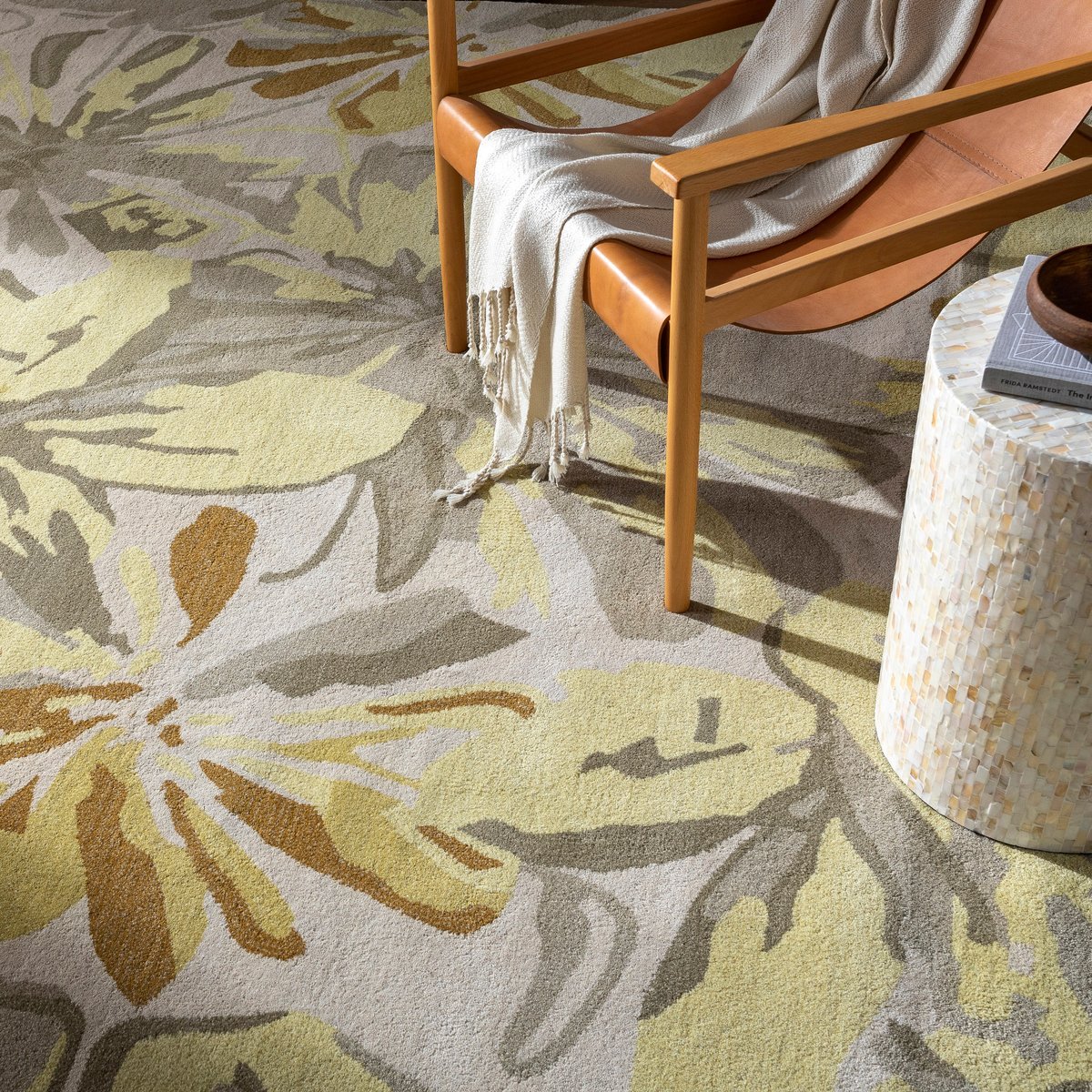 Floral Elegance Area Rug - Switzerland Wool Collections - Custom Sizes - Nestern