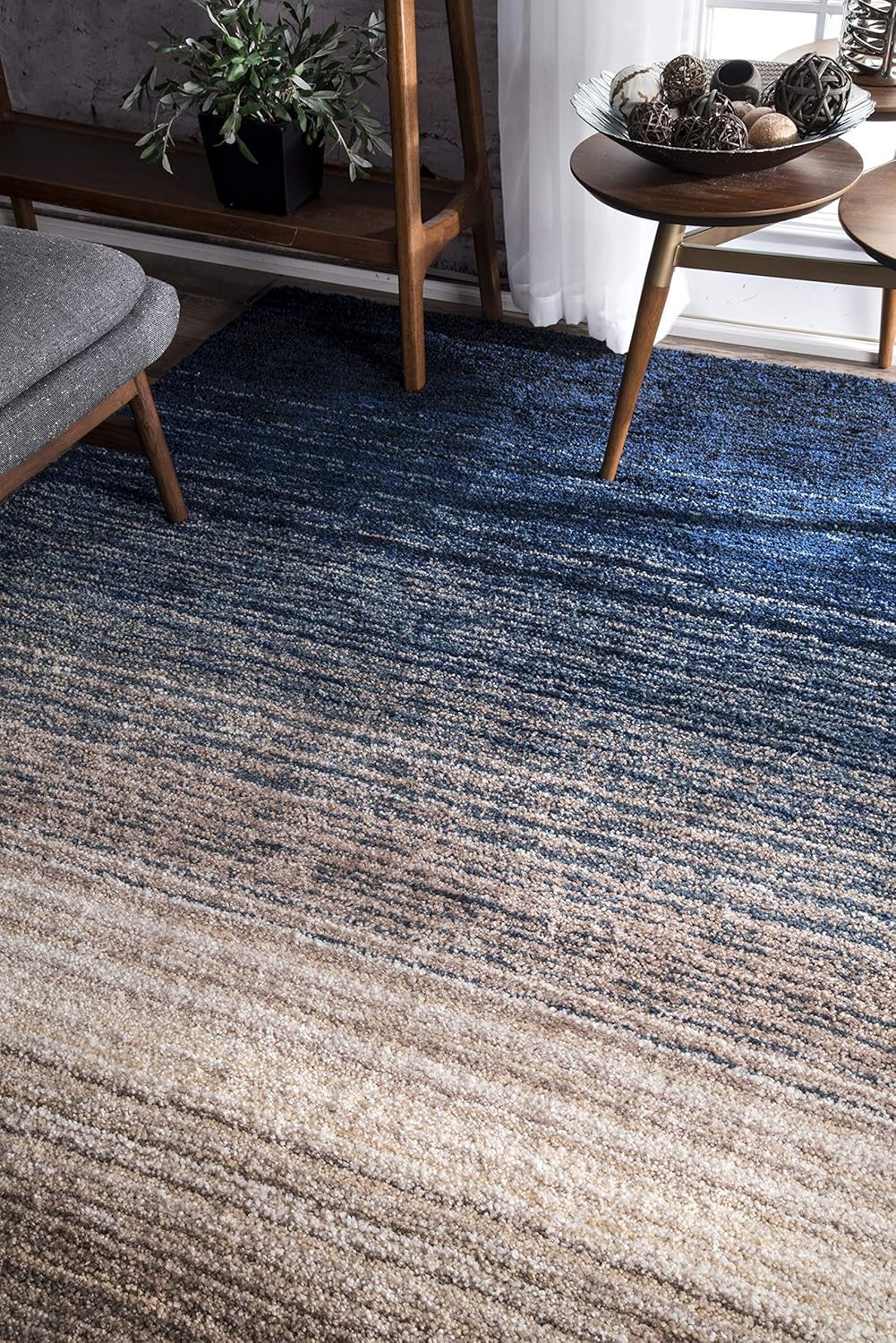 Gradient Blue and Beige Area Rug - Nestern