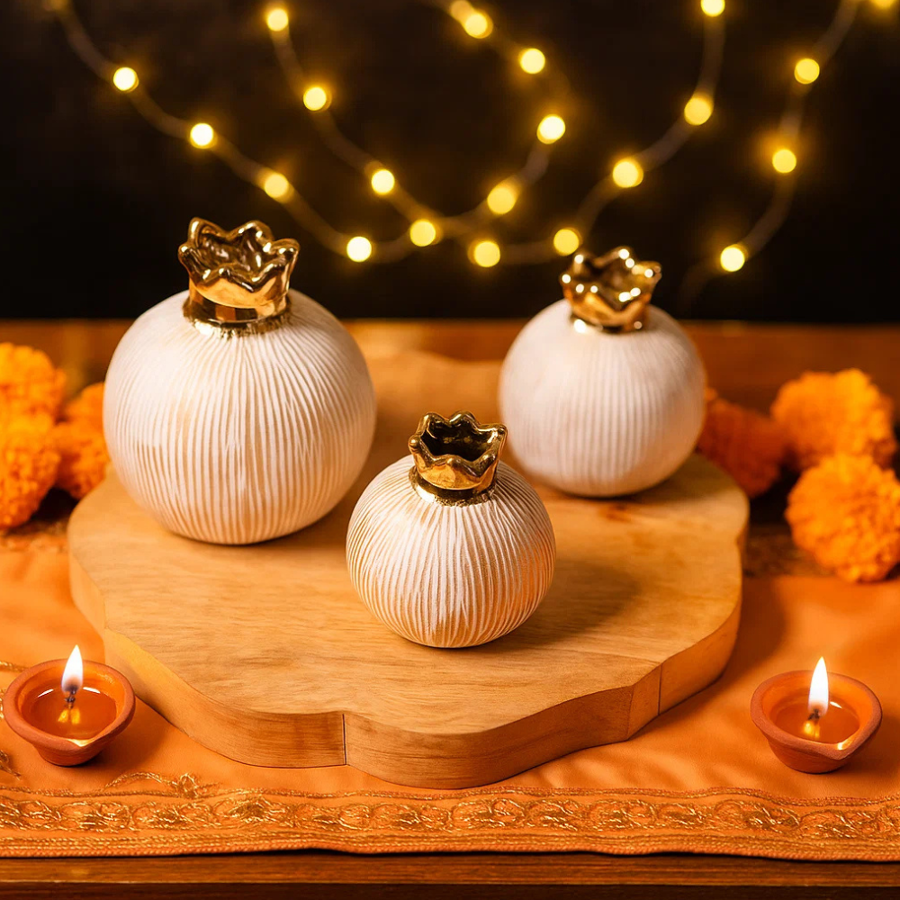 Elegant Pomegranate Jewel Vase Set With Silver & Red Golden Crown Accents