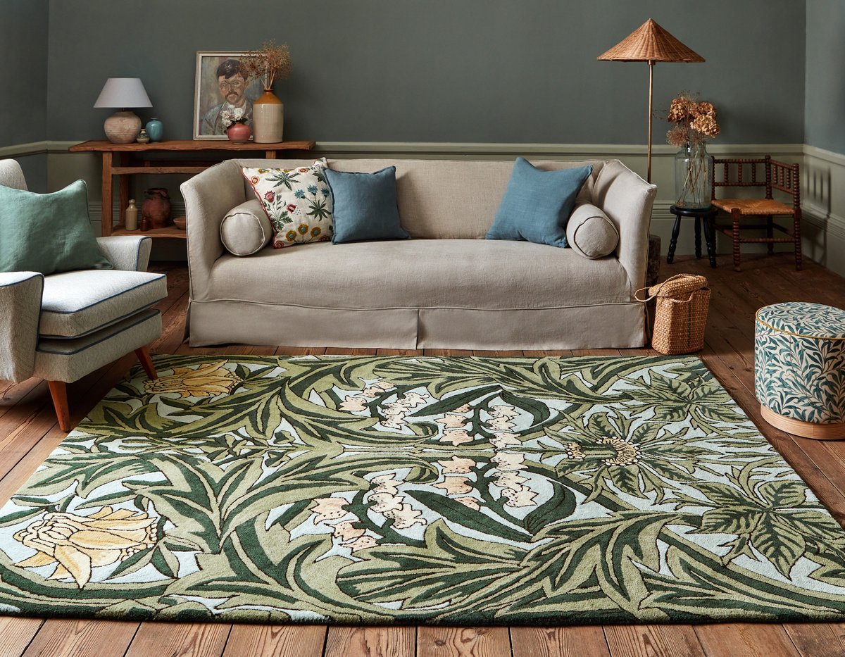 Nature-Inspired Floral Area Rug - Switzerland Wool Collections - Custom Sizes - Nestern