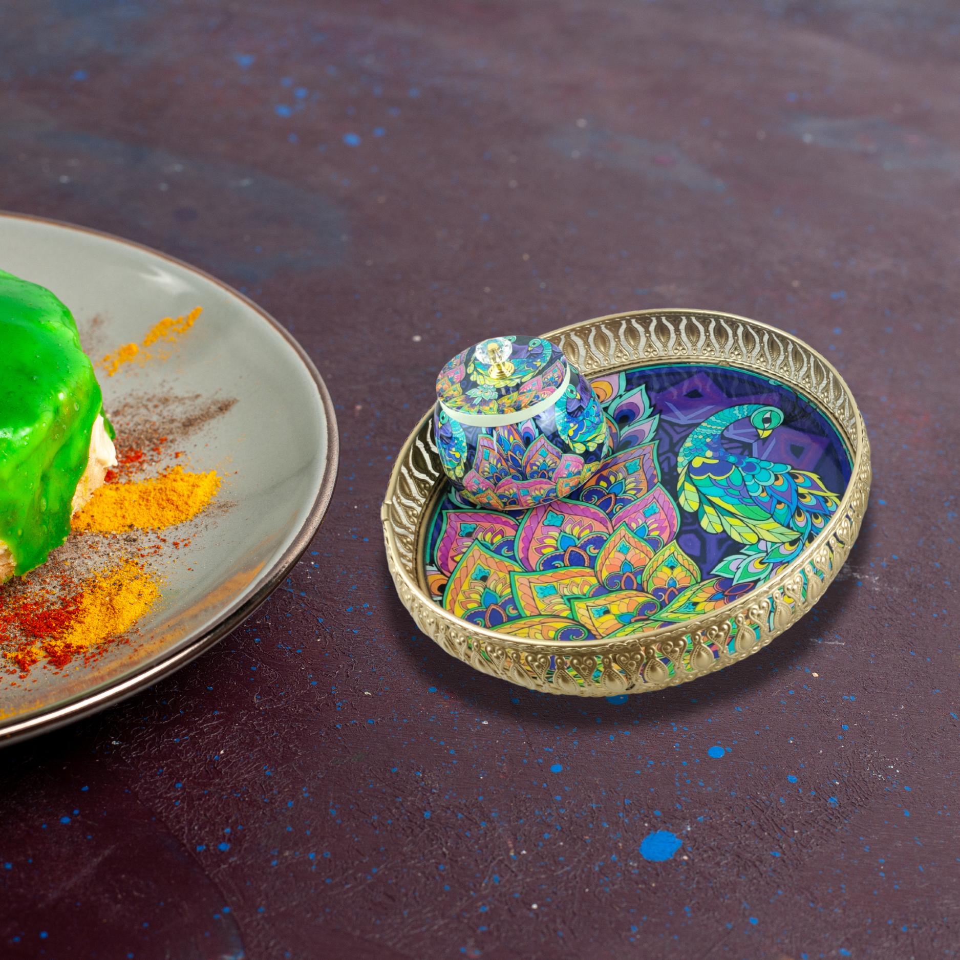 Luxury Peacock-Themed Decorative Serving Tray with Jar - Nestern