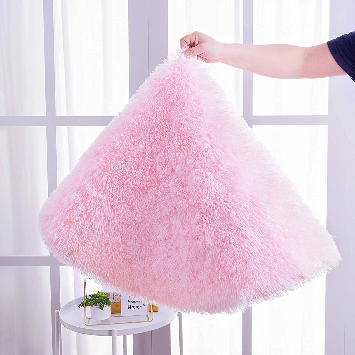 Pink Fluffy Round Rug - Nestern