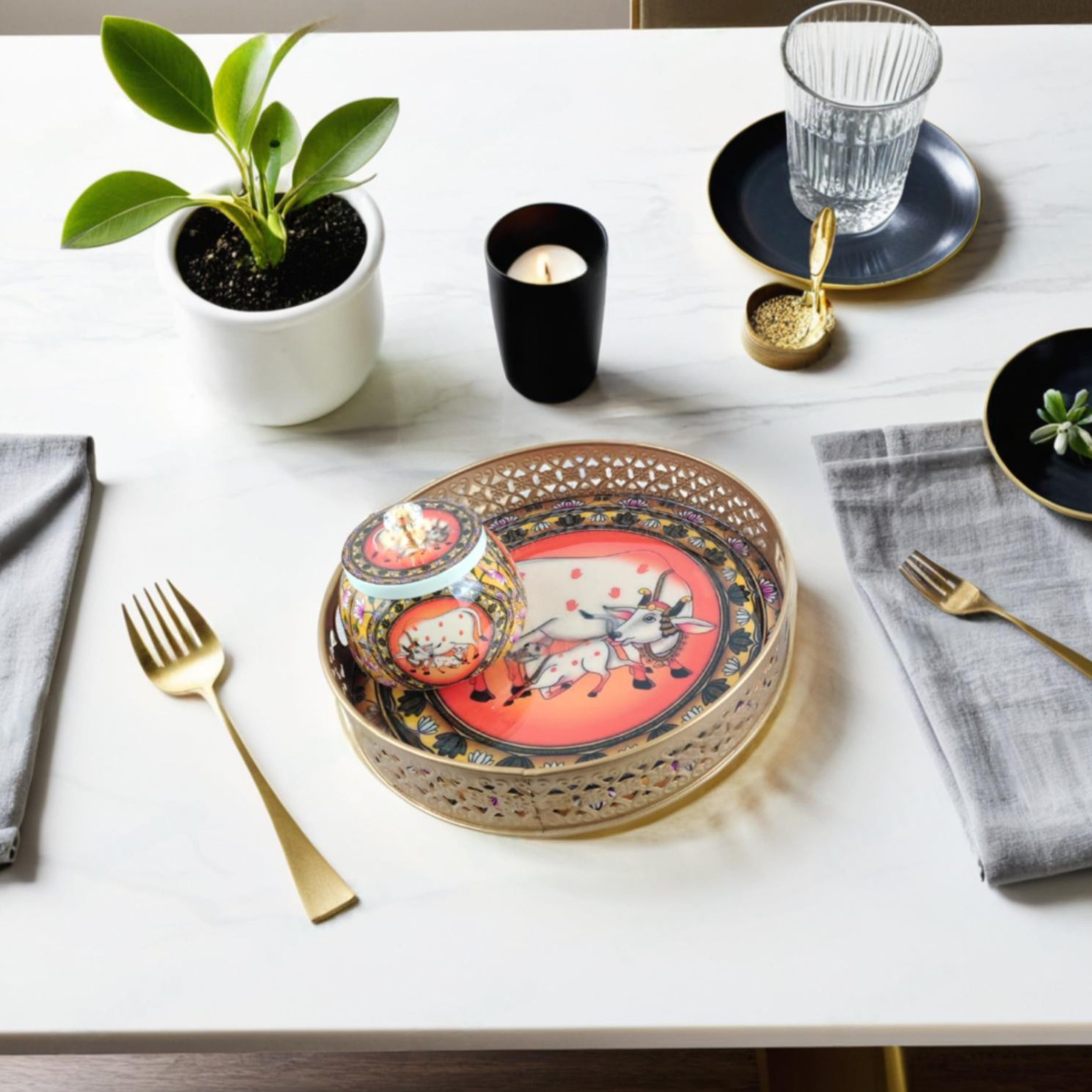 Regal Cow-Themed Decorative Tray & Jar – A Timeless Artistic Masterpiece - Nestern
