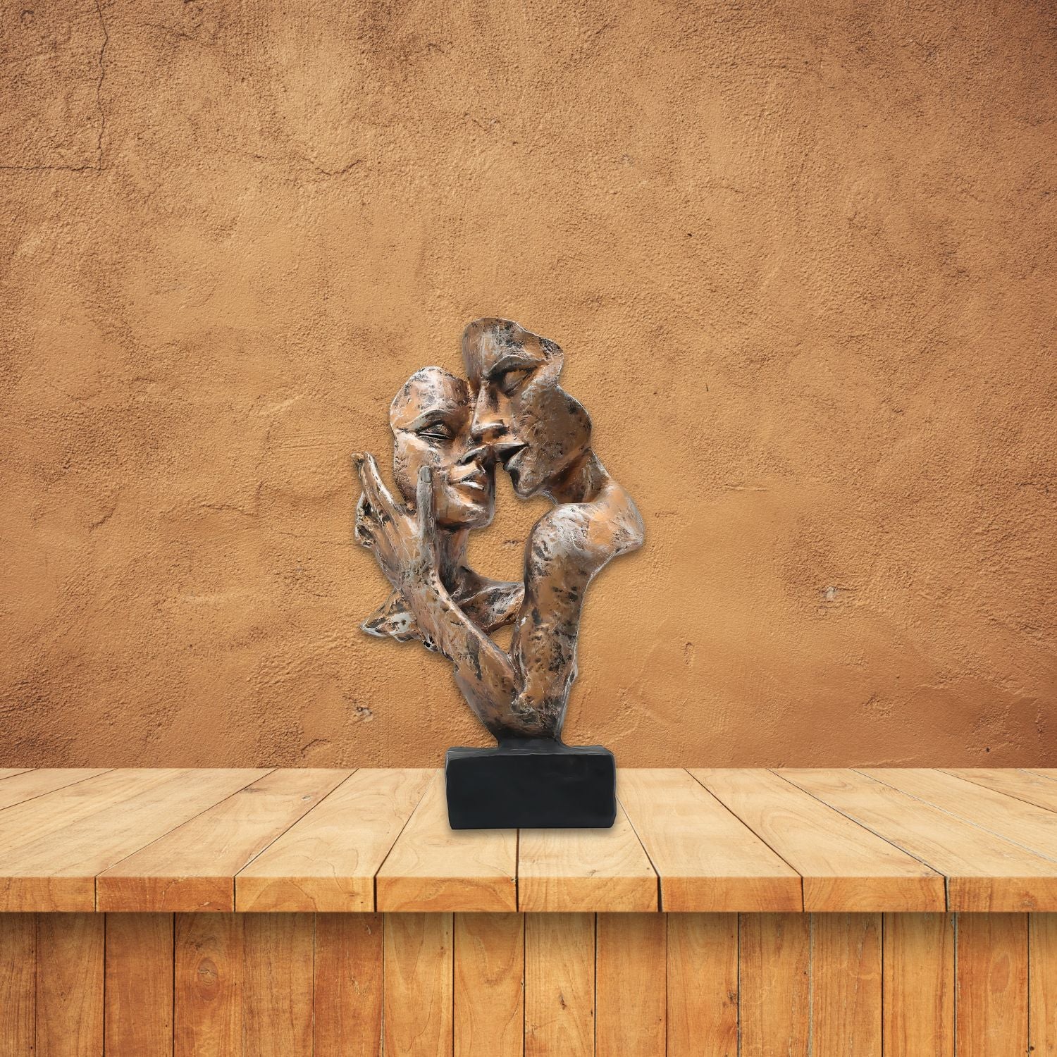 Abstract Romantic Couple Embracing Sculpture For Modern Home Decor Accent