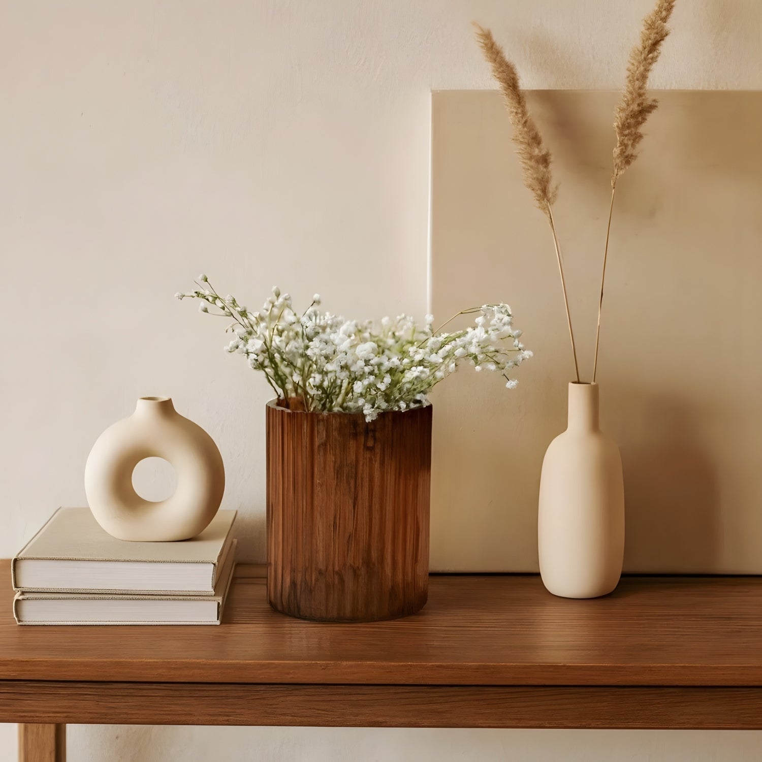 Elegant Amber Desert Dream Ribbed Glass Decorative Flower Vase