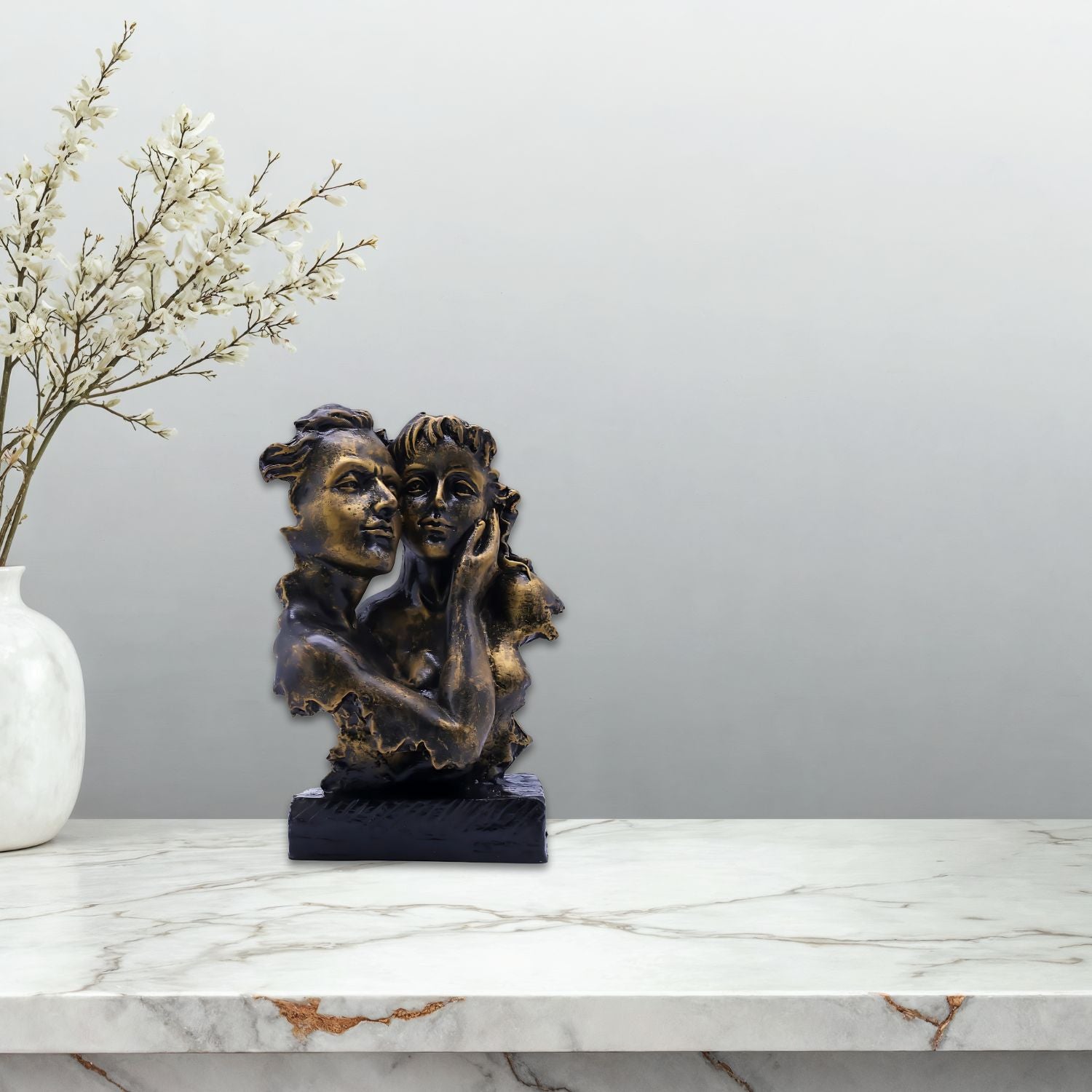 Elegant Romantic Bronze Couple Sculpture For Sophisticated Home Decor Accent
