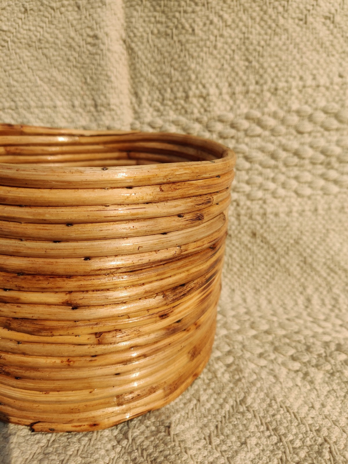 Handcrafted Rattan Planter Basket for Indoor Plants and Décor