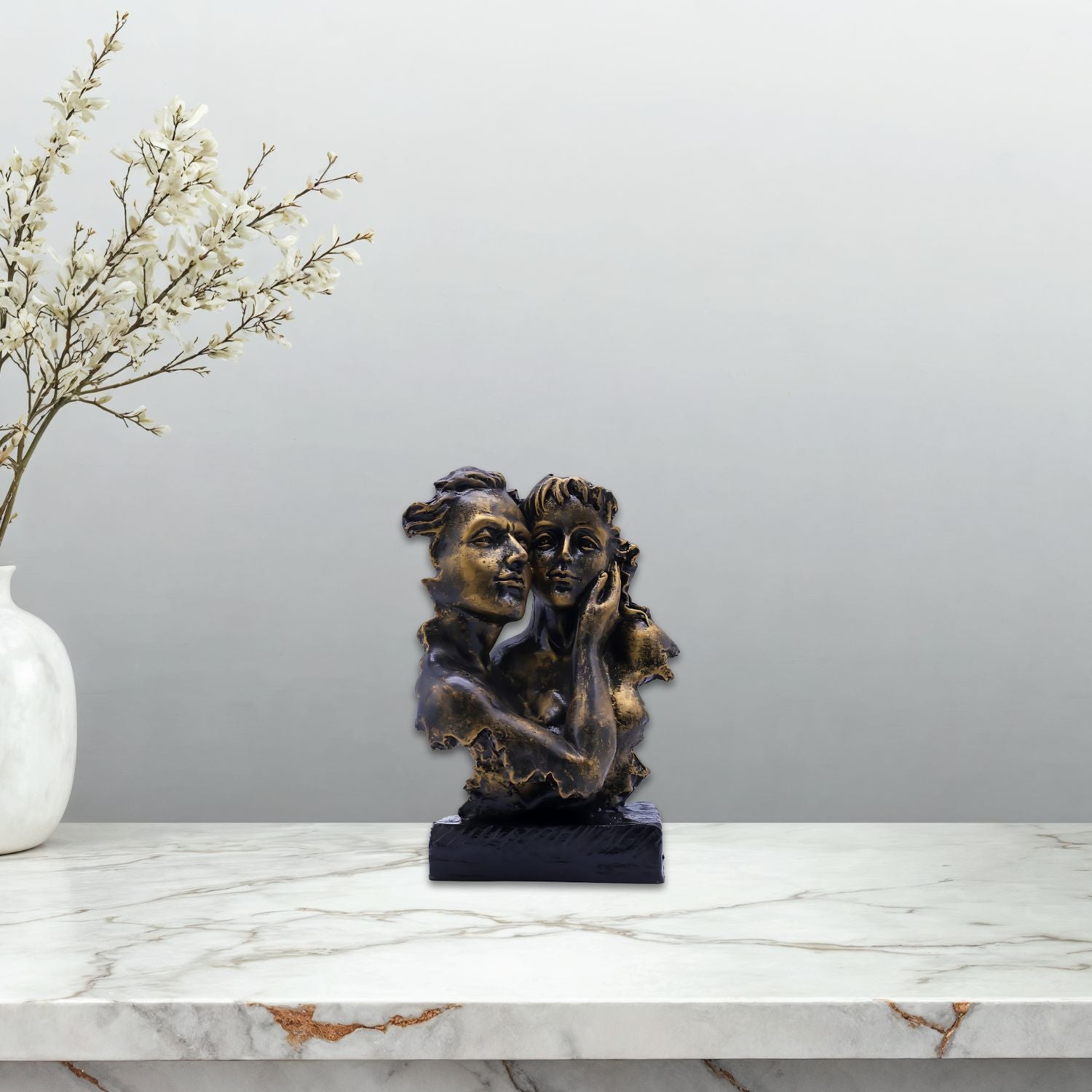 Elegant Romantic Bronze Couple Sculpture For Sophisticated Home Decor Accent