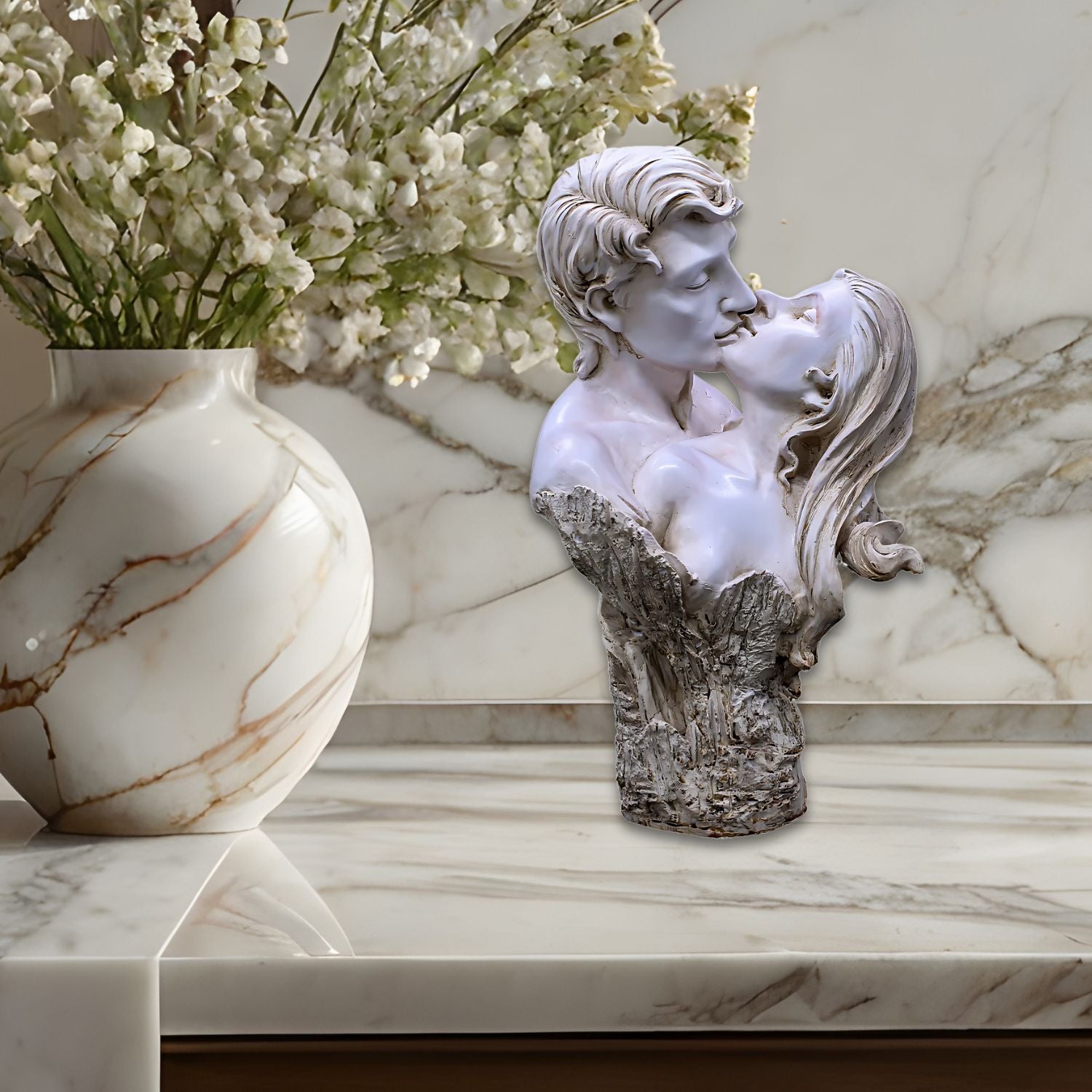 Elegant Valentine Couple Kiss Sculpture For Romantic Home Decor Accent
