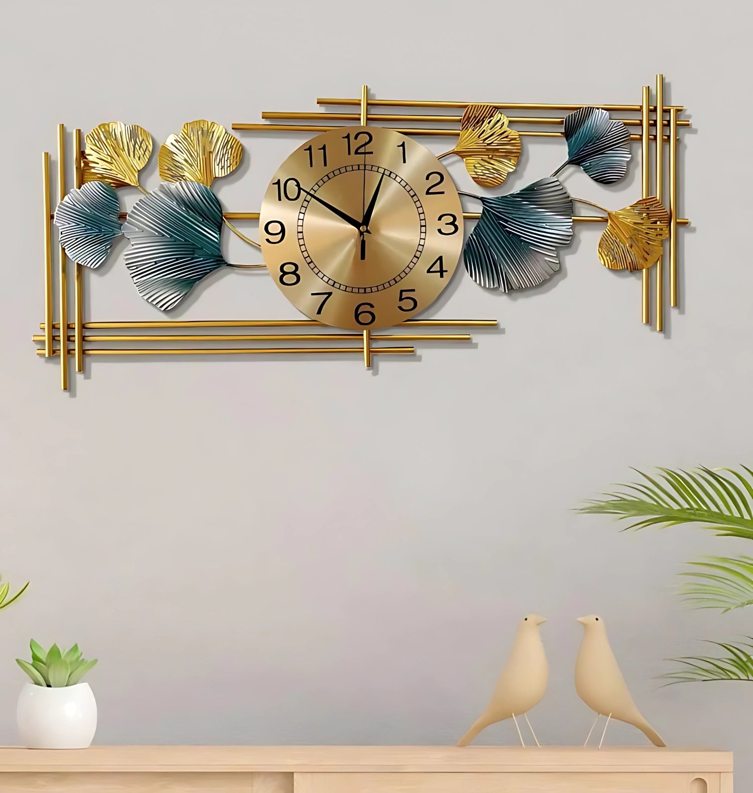 Creative Luxury Multicolor Leaf Design Metal Wall Clock
