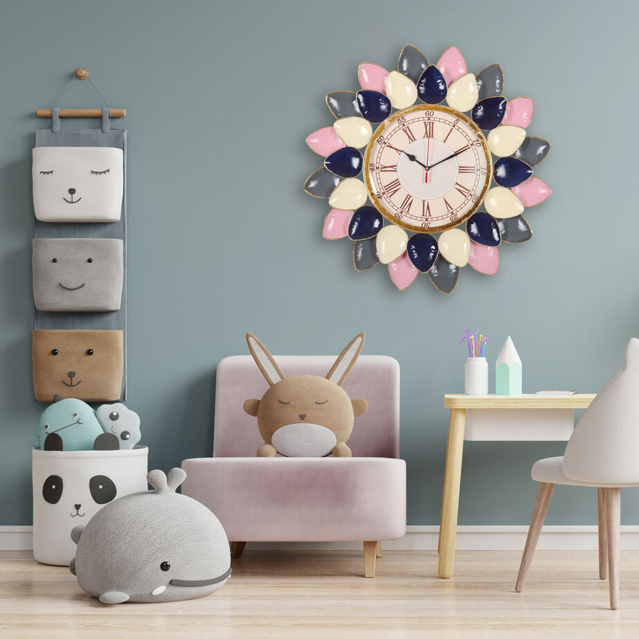 Vintage Floral Wall Clock with Roman Numerals and Petal Design