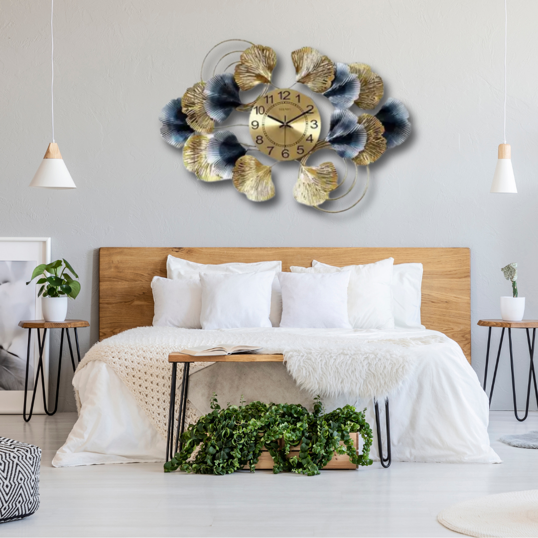 Creative Floral Metal Wall Clock – Luxurious Artistic Home Décor