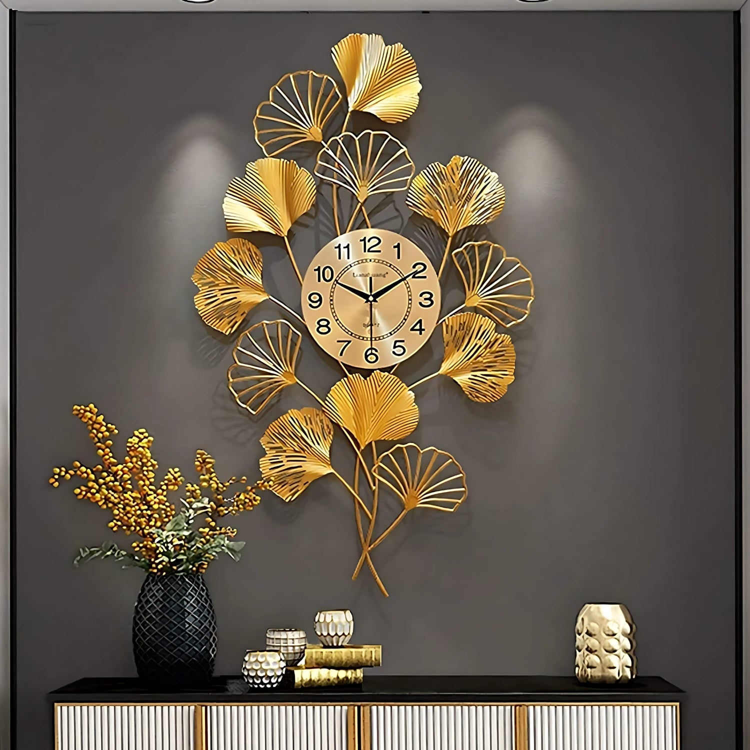Goldy Star Wall Clock Enhancing Decor With Elegant Shine