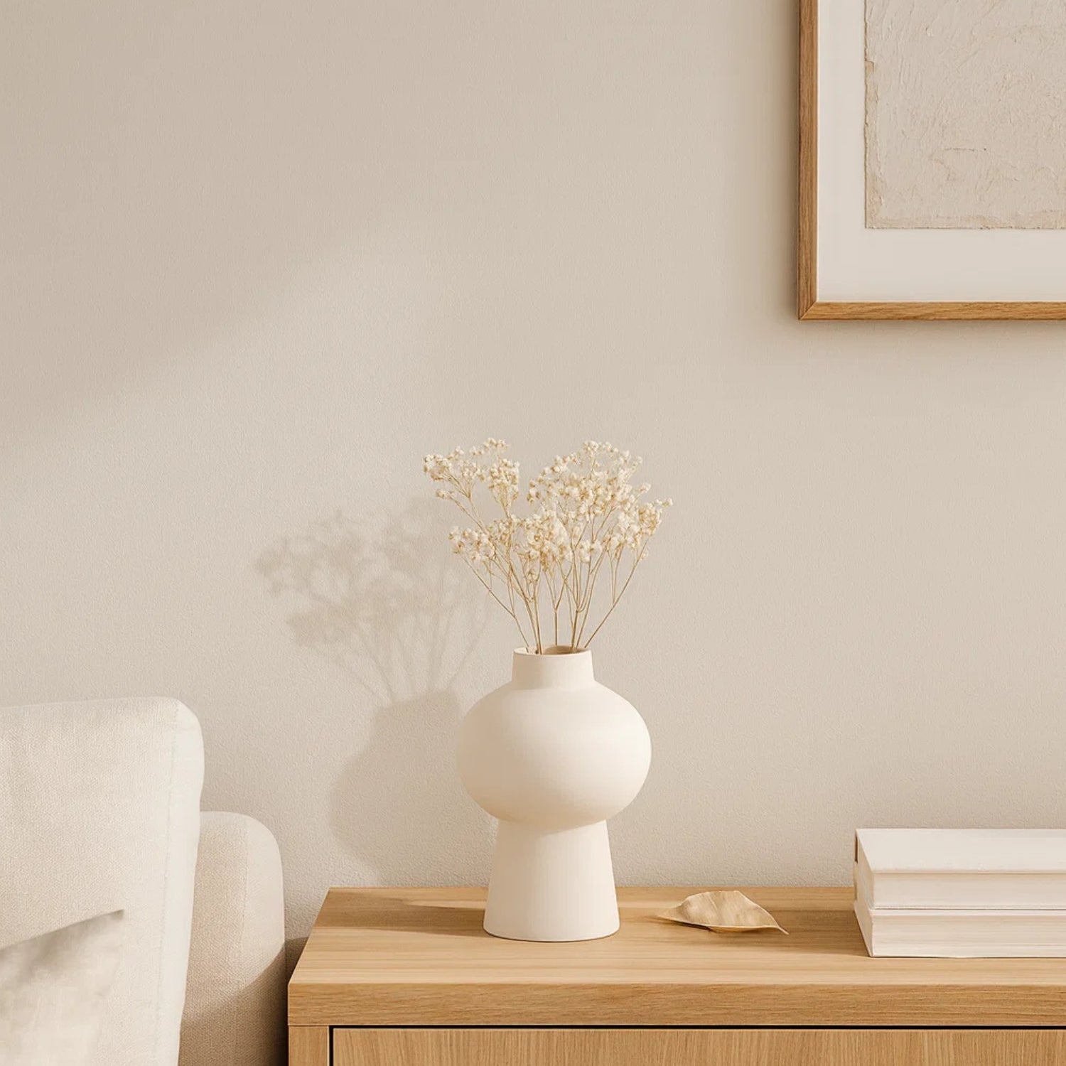 Elegant Minimalist Ceramic Mushroom Vase For Modern Home Decor