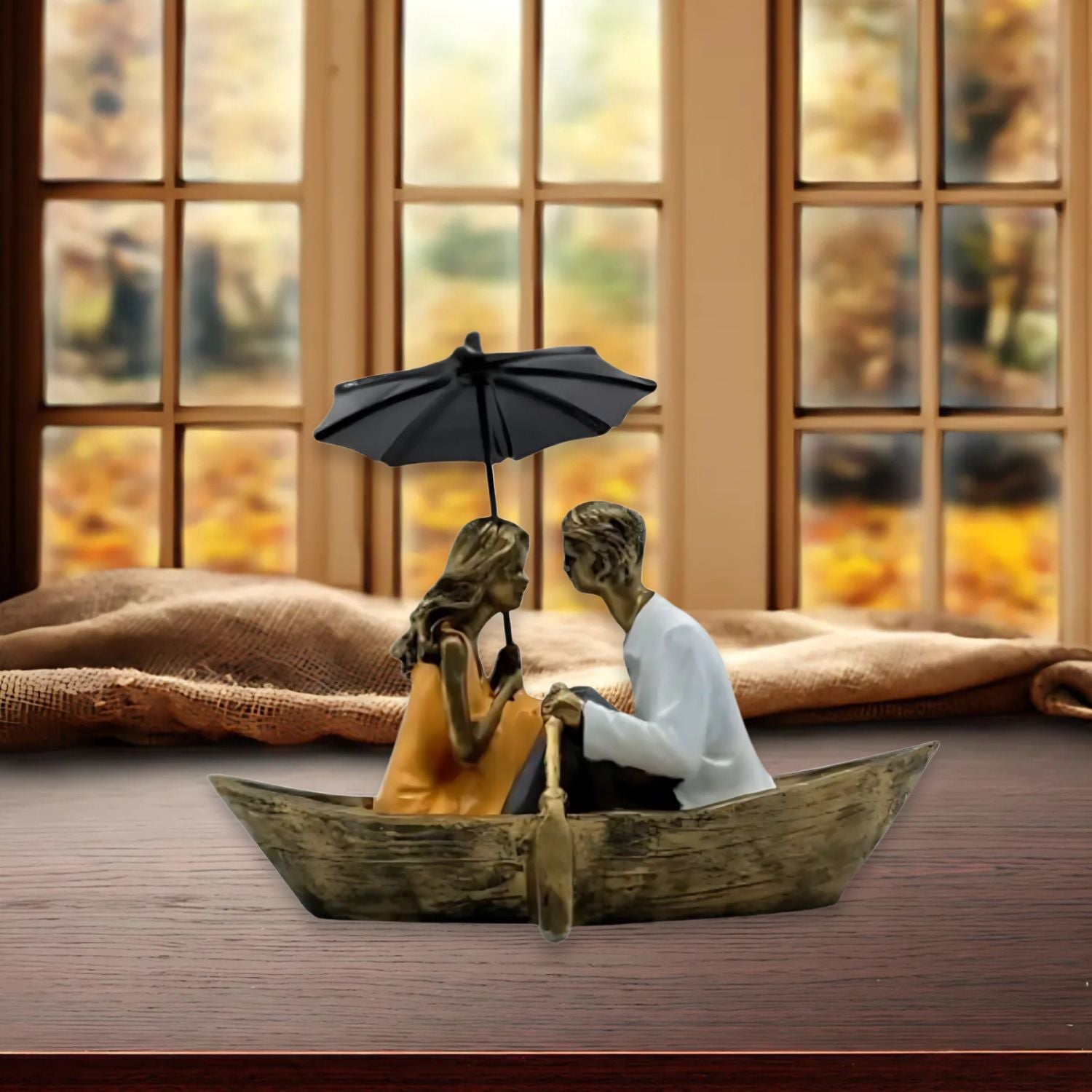 Couple Showpiece for Home & Living Room Decor