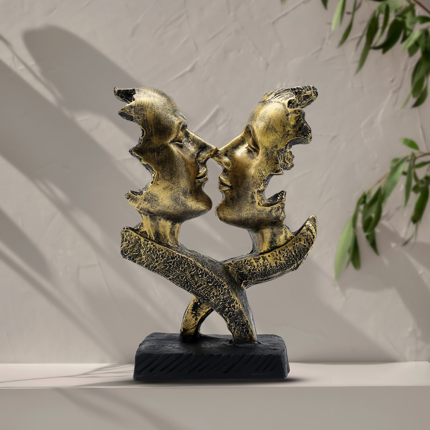 Abstract Romantic Couple Sculpture For Home Office & Table Decor