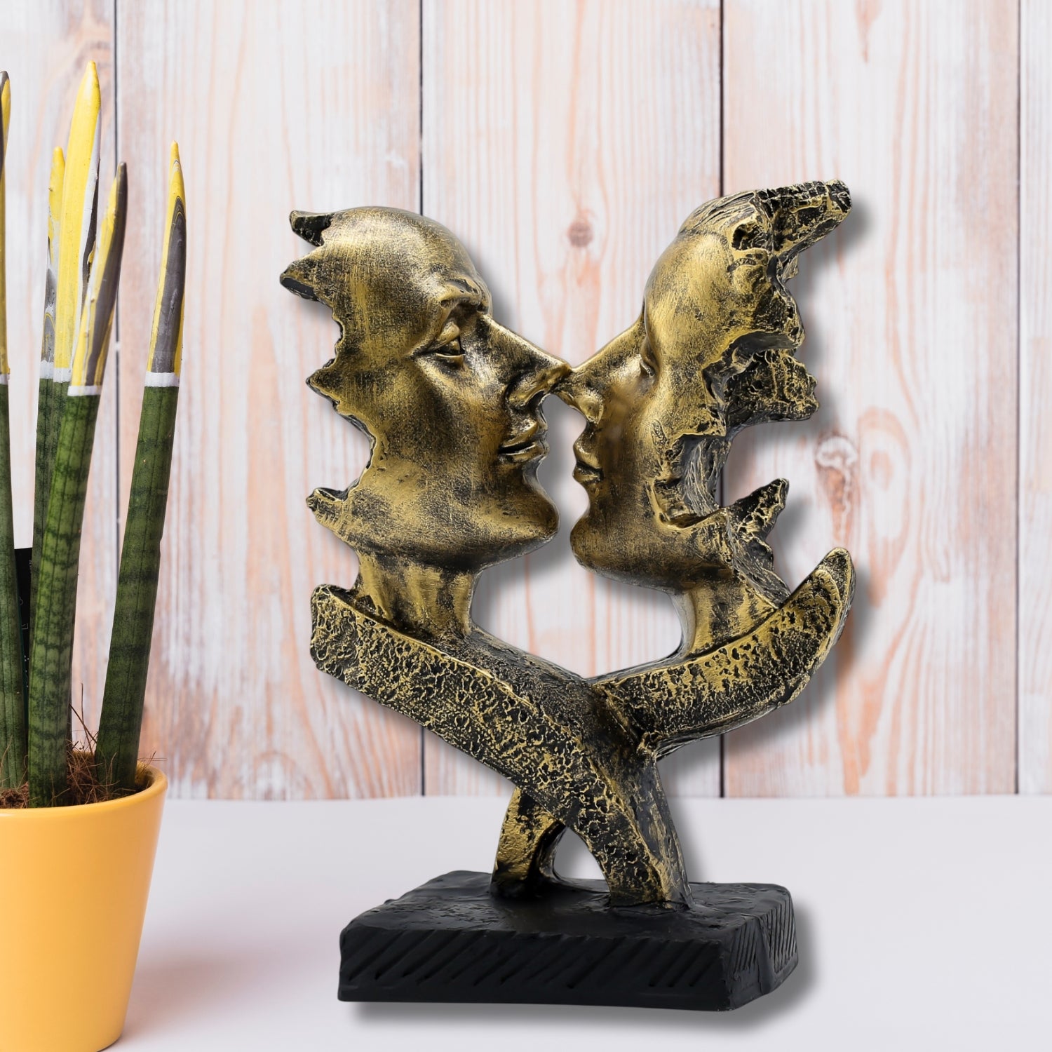 Abstract Romantic Couple Sculpture For Home Office & Table Decor