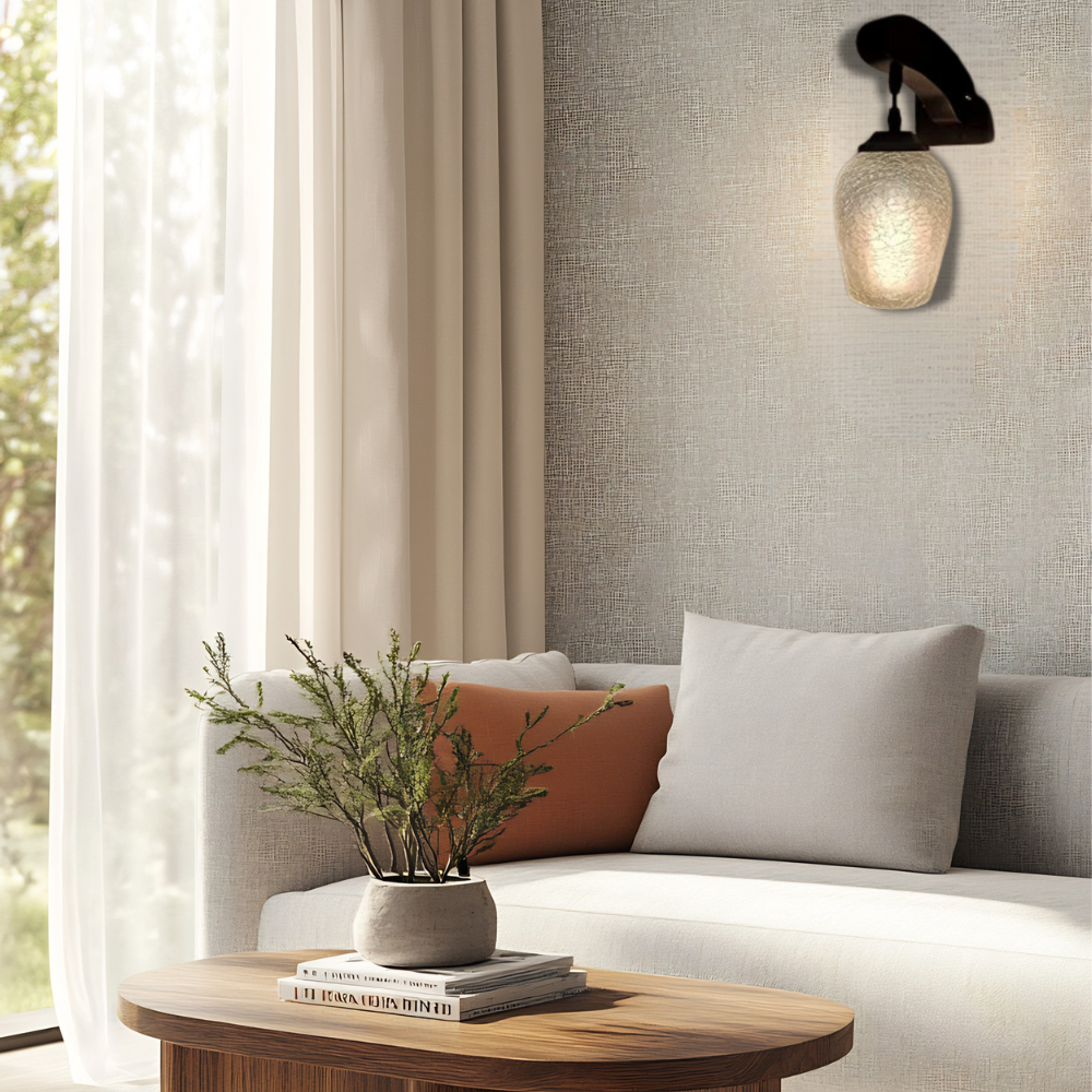 Vintage Glass Wall Light with Textured Shade – Classic Decorative Sconce for Home & Hallway