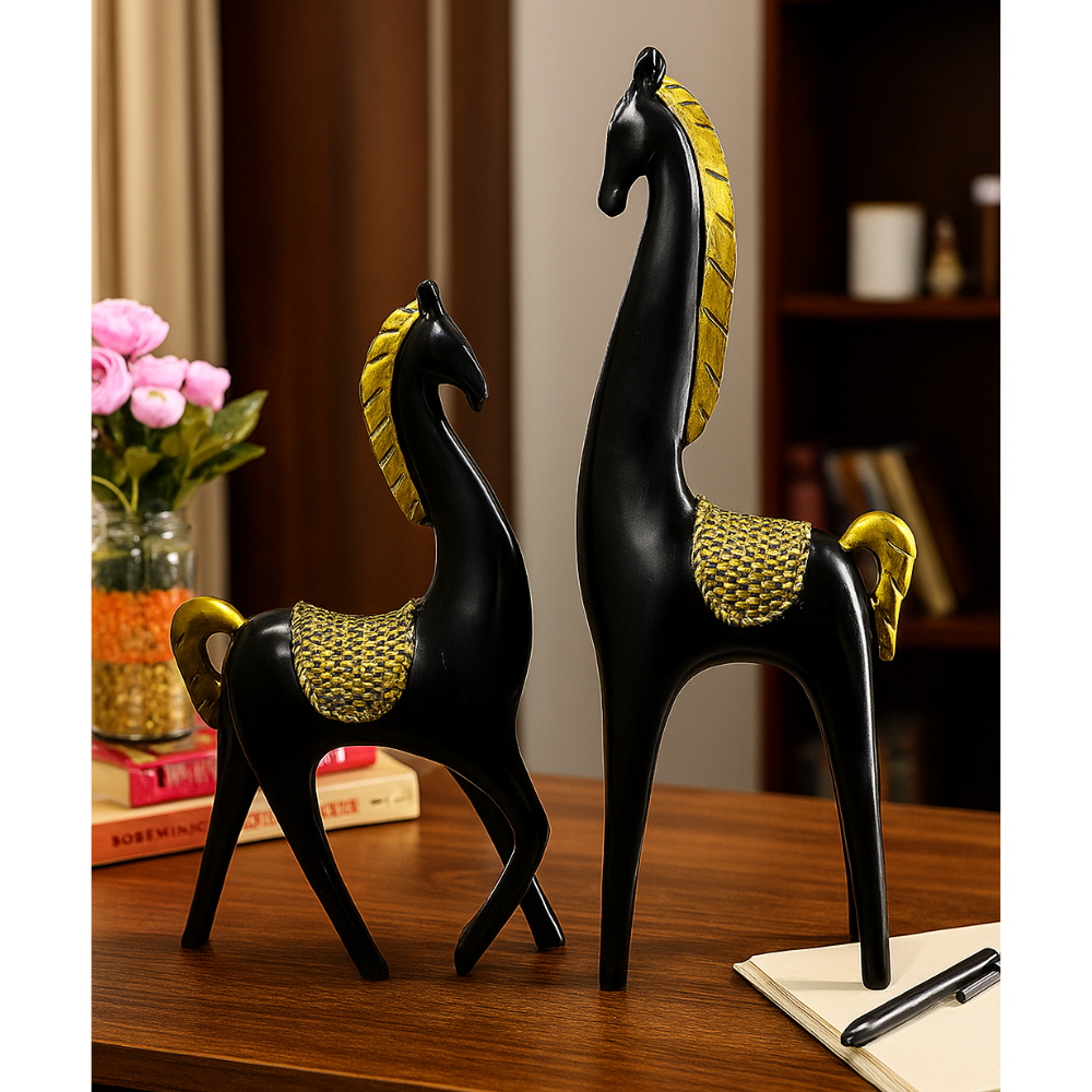 Luxurious Black and Gold Decorative Giraffe Statues For Stylish Home Interiors