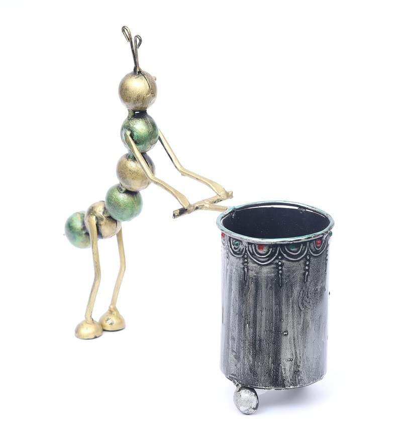 Creative Companion Handcrafted Metal Pen Holder - Nestern