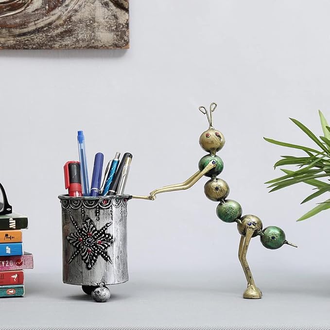Creative Companion Handcrafted Metal Pen Holder - Nestern