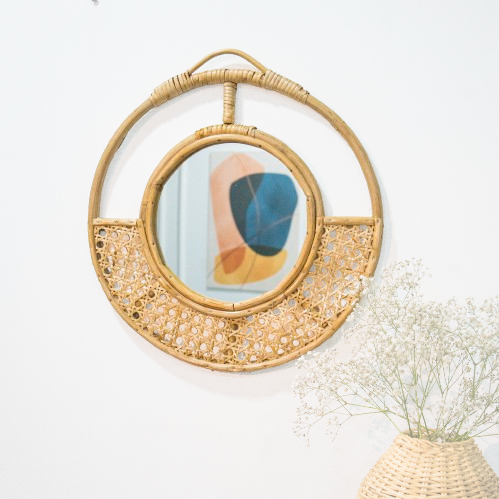 Elegant Rattan Wall Mirror – Round Boho Accent for Home