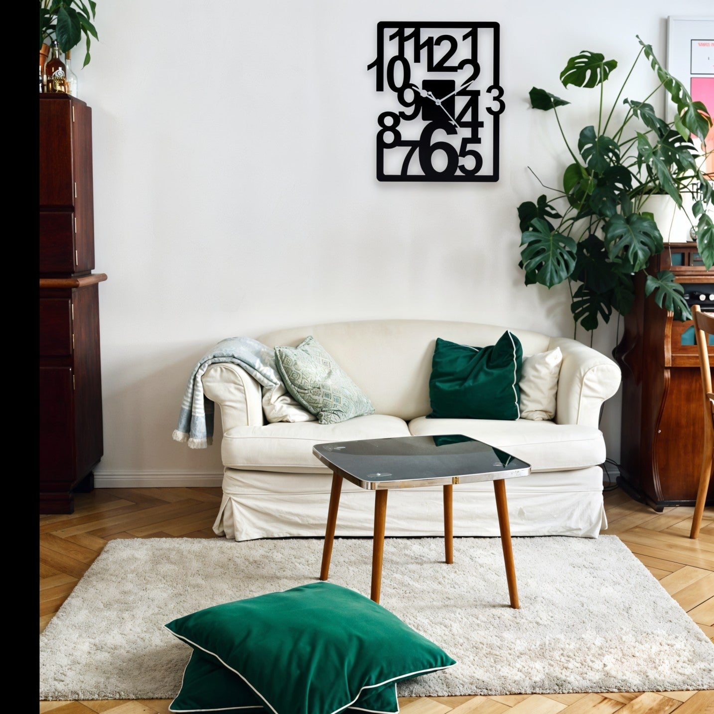 Modern Art-Inspired Black Square Wall Clock Design