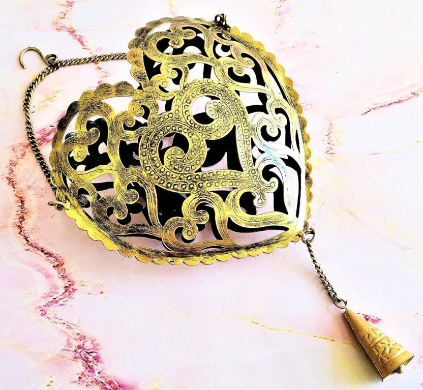 Heart-Shaped Hanging Tealight Holder - Nestern