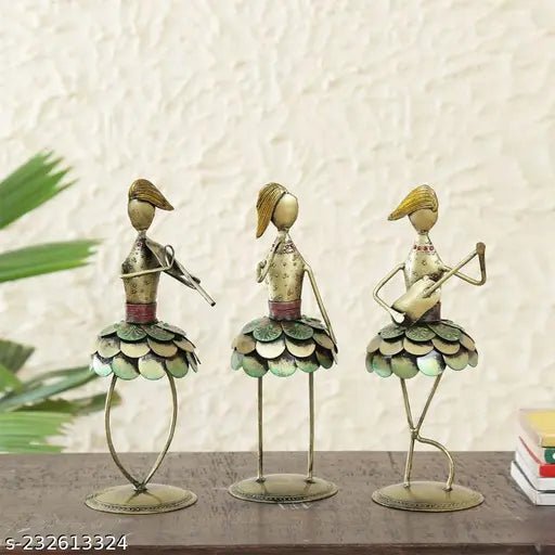 Melodic Trio: Harmonious Elegance - Nestern