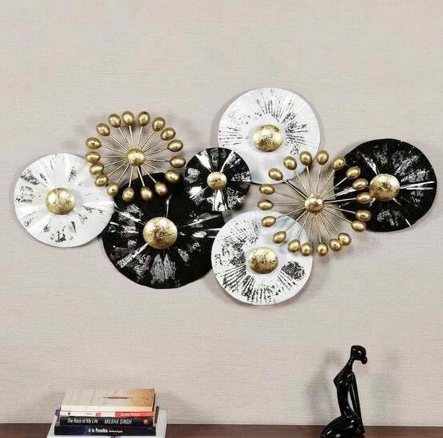 Modern Abstract Metal Wall Art – Black and White Circular Design - Nestern