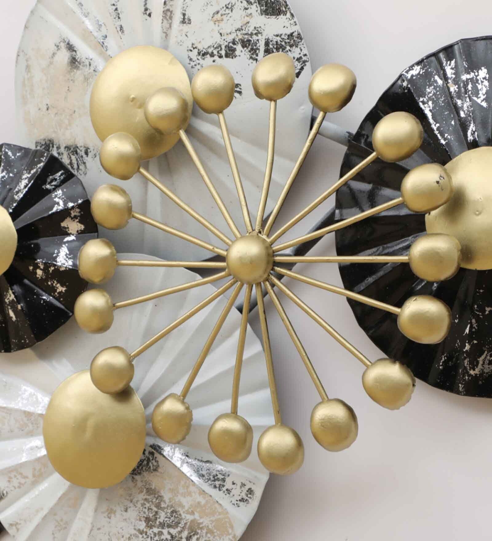 Modern Abstract Metal Wall Art – Black and White Circular Design - Nestern