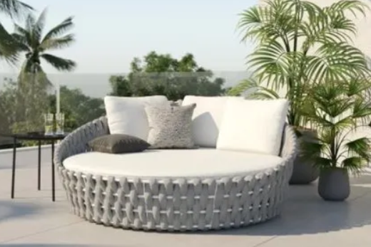 Outdoor Daybeds
