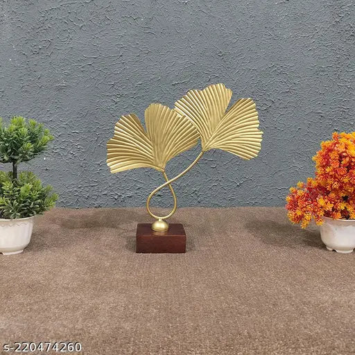 Gingko Golden Leaf Table Decor - Nestern