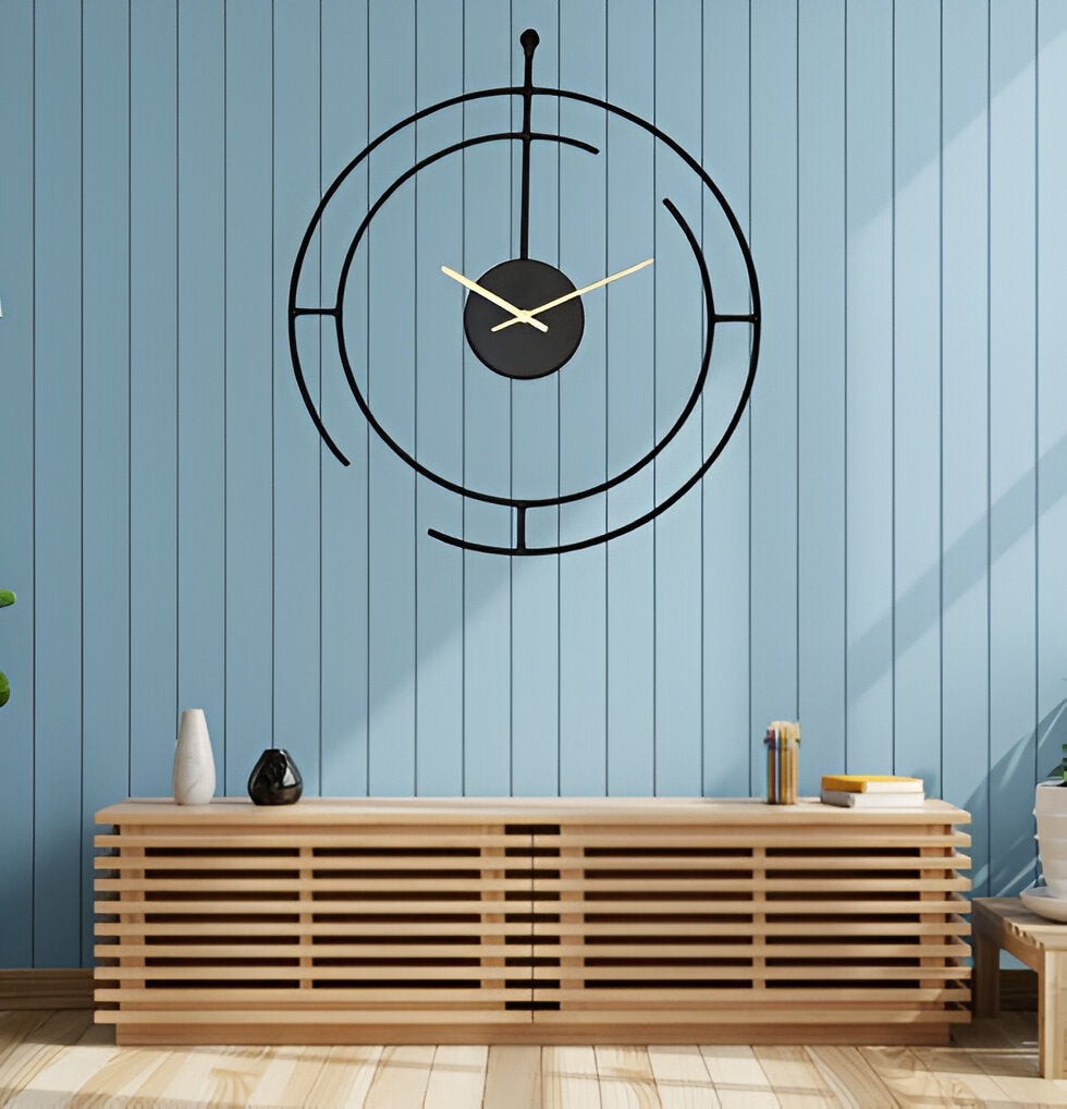 Modern Black & Gold Wall Clock – Minimalist Geometric Design