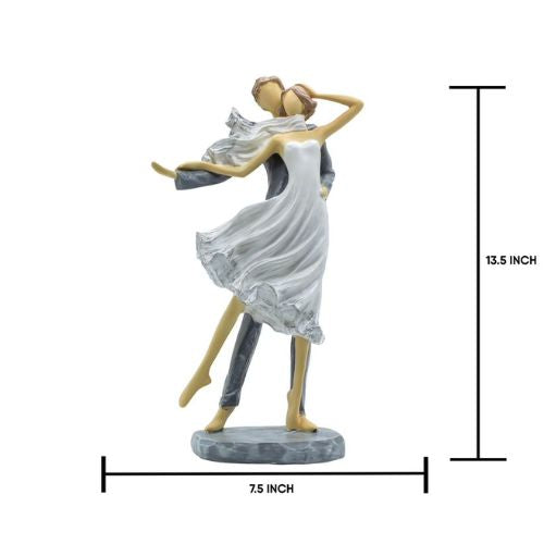 Love Couple Dancing Statue